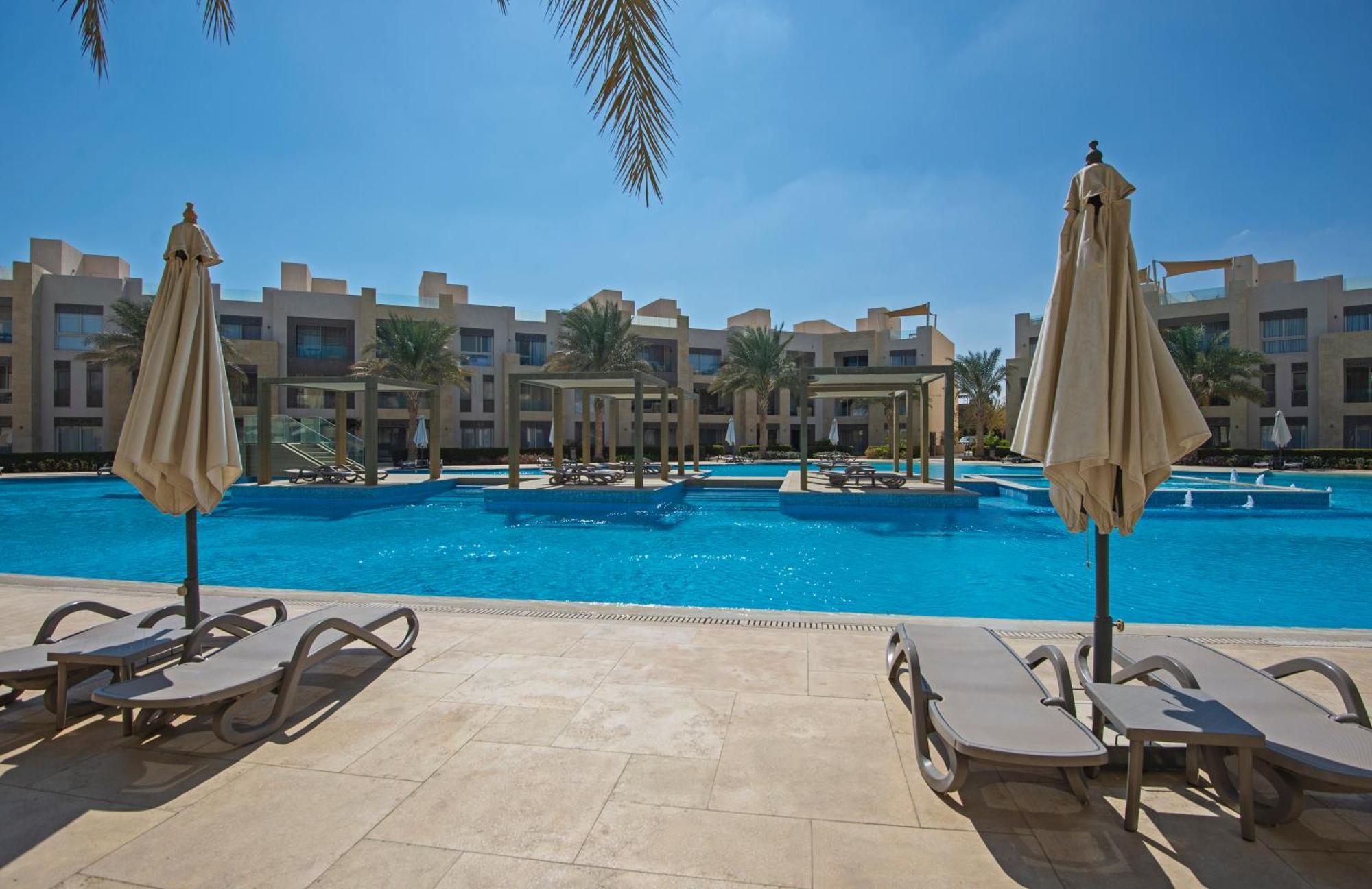 Mangroovy 2 Bedroom Beach And Pool Free Access Hurghada Exterior photo